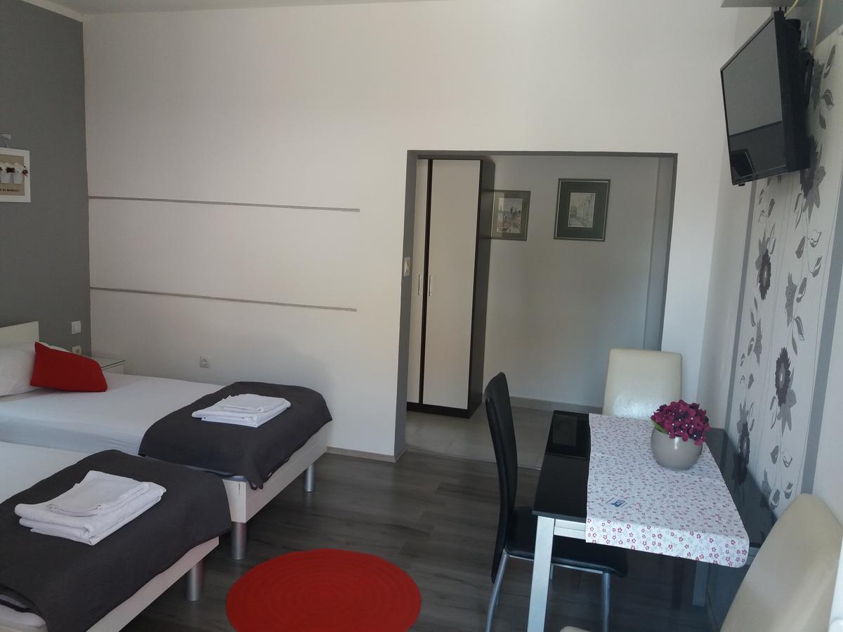 Apartments Benic Zadar Exterior photo